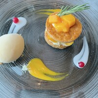 DINING & BAR TABLE 9 TOKYO - 