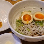 熟玉チャーシュー丼