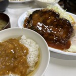 とんかつ 一 - ハンバーグ・半ライスにサービスカレー
