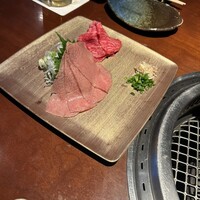 蕃 YORONIKU - 