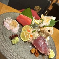 ダイナミックキッチン＆バー 響  新宿サザンタワー店 - 