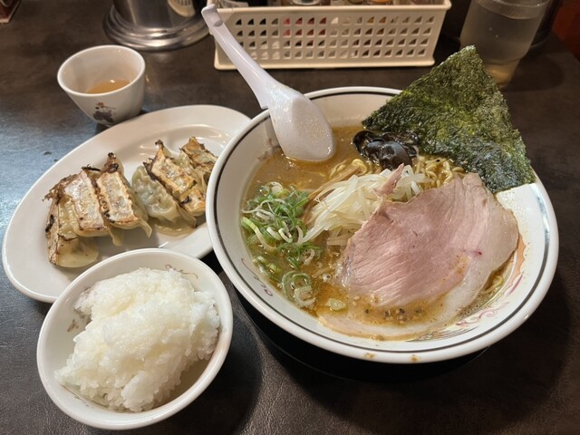 ハルピンラーメン 富士見諏訪南IC店