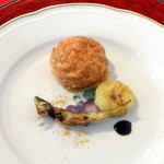 グジェール、バナナソテー、稚鮎素揚げ