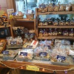 ドイツ菓子 ホーゲル - 陳列棚 焼き菓子 詰め合わせ