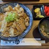 豚丼屋 もも吉