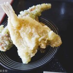 ヨコクラうどん - 土日限定海鮮盛り