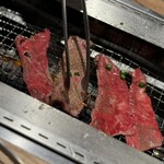 焼肉&ワイン肉縁 - 