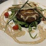 鴨とSAKE - 鴨のサルシッチャを詰めたジャンボマッシュルームのオーブン焼き
      ～レモングラス風味のクリームソース～