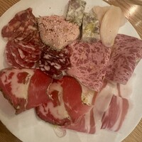 ビストロ 222 - 