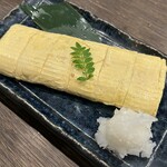 炭焼きと日本酒 炉端ヒトイキ。 - だし巻き玉子