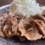 定食 吉田屋 - 肉厚