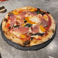 800°DEGREES ARTISAN PIZZERIA - 