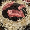 羊肉炭火焼 肉汁屋
