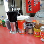 はじめ家 - 2014年4月29日(火・祝)　カウンター席卓上