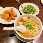 横浜中華街 皇朝レストラン - 