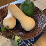 野菜が主役の古民家レストラン 花果菜 - バターナッツかぼちゃと冬瓜
      