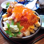平八 - 海鮮丼