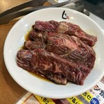 備長炭火ホルモン焼 しちりん - 牛ハラミ(2人前)