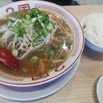 らーめん2国 大蔵海岸店 - ラーメン肉なし680円、白ごはん小150円