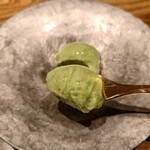 温石 - ずんだの翡翠餅