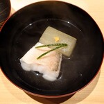 温石 - 焼津で捕れた白甘鯛と冬瓜のお椀