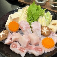 泳ぎとらふぐ活蟹料理 あじ平 曽根崎 - 