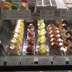 パティシエ・ヒロ ヤマモト - 