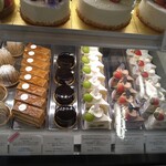 パティシエ・ヒロ ヤマモト - 