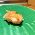 八志希 - 