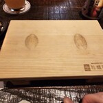 生牡蠣研究所 - 