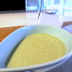 ZERO - （前菜）花山葵のポタージュ。