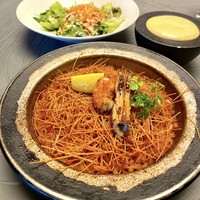 Jose Luis - 濃厚海老出汁のフィディワ（パスタのパエリア）