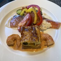ルポトローズ - 前菜盛り合わせ。一つ一つ丁寧に作られていて美味しい〜