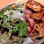 エムズマーケット デリカテッセン&ダイナー - 