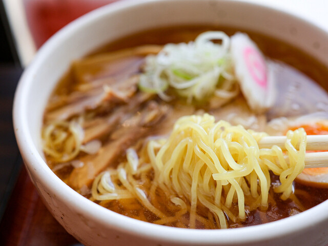 鶴 - 東仙台（そば）の写真