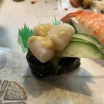 すし鶴 - 最近よく見る、貝小柱