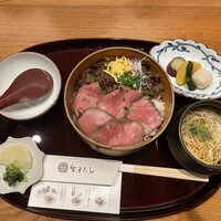 すき焼きと牛まぶし ももしき - 