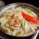 Samgyetang hotpot (2-3 servings)