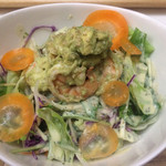 Maisai - エビとアボカドもたーっくさん乗ってます♪