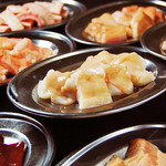 焼肉酒場 牛屋 - ホルモンは11種類