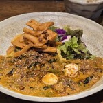 SPICY CURRY 魯珈 - 