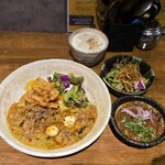 SPICY CURRY 魯珈 - 