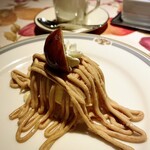 源泉掛け流しのちいさなホテル 塩原山荘 - 奥さま手作りのマロンシャンテリー☕️