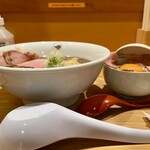 一富士商店 - サイド