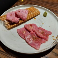 焼肉一頭両騨 町田本店 - 