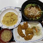中華ダイニング 皆楽苑 - 料理写真:チャーハン、台湾ラーメン、若鶏の唐揚げ