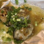 鉄板 づっち - 牡蠣バターニンニク
