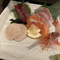 魚心 新宿総本店 - 