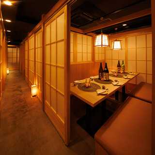 広々とした店内でゆっくりとお寛ぎいただけます。各種宴会にも◎