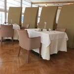 エスキス - ｼﾝﾌﾟﾙな店内です☆